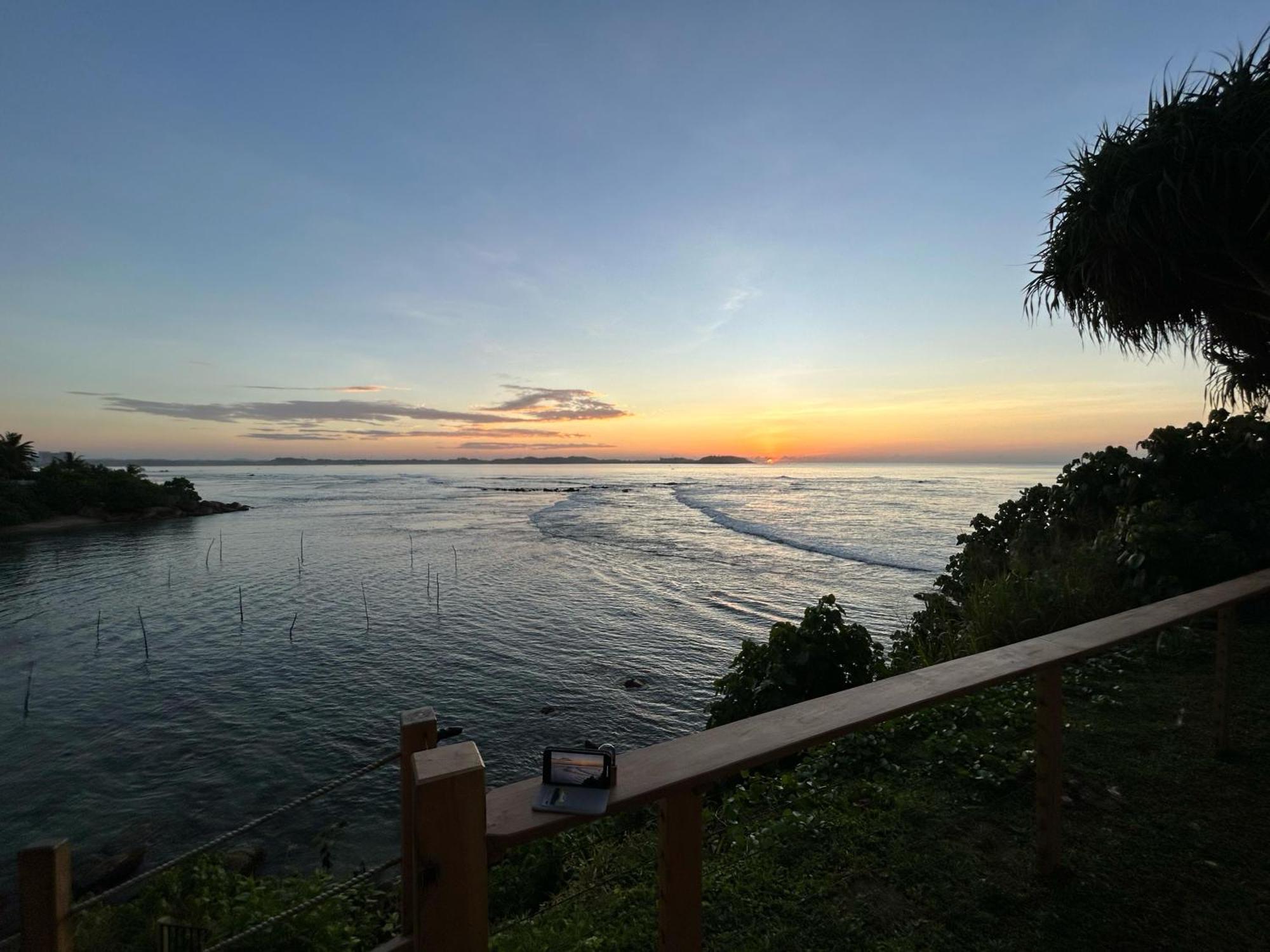 Kenno'S Korner Hotel Weligama Ngoại thất bức ảnh