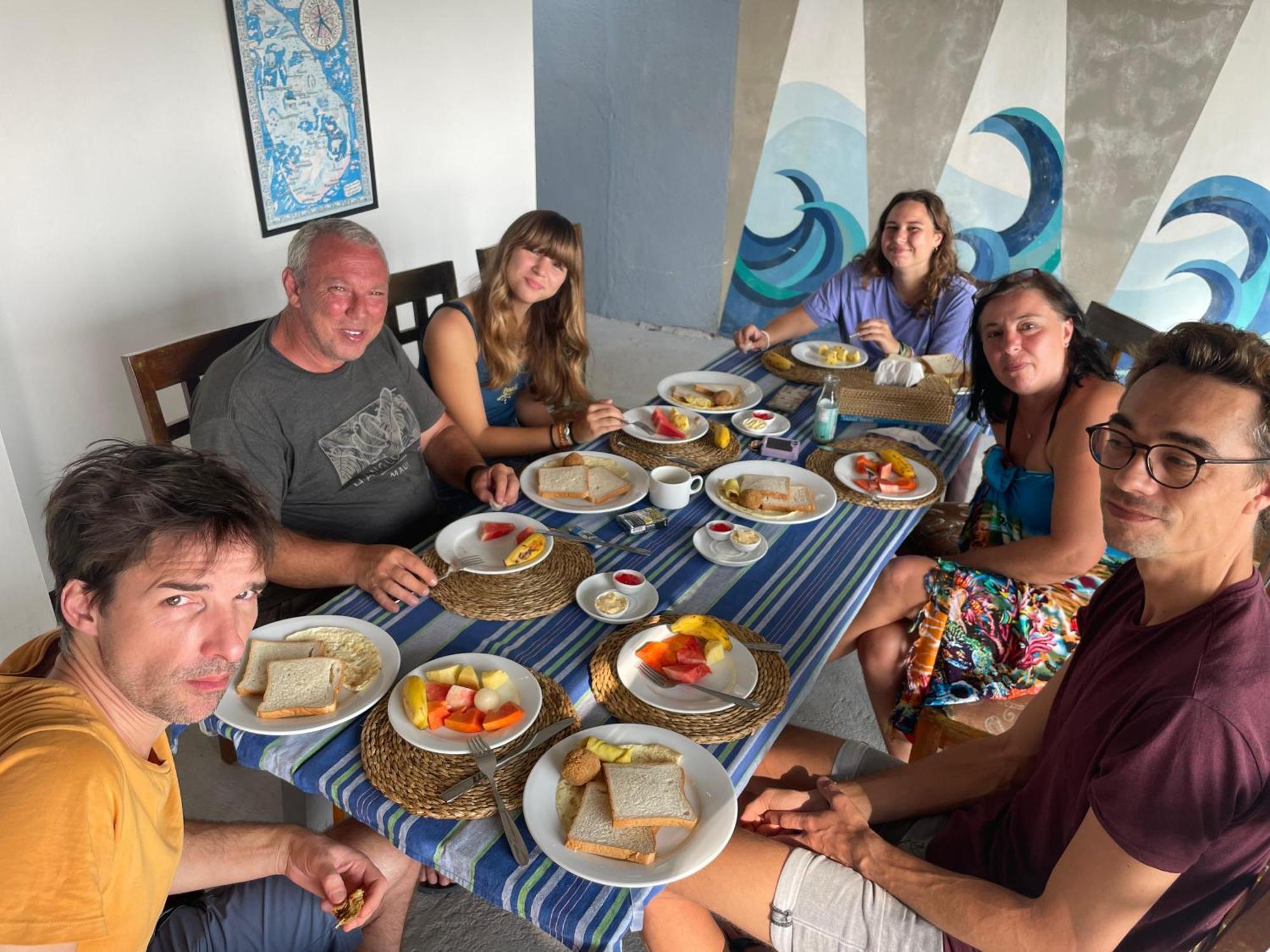 Kenno'S Korner Hotel Weligama Ngoại thất bức ảnh